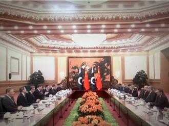 與巴基斯坦總統會談  習近平：兩國是鐵桿朋友