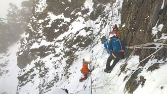 新春玉山6山難 救14人2失聯