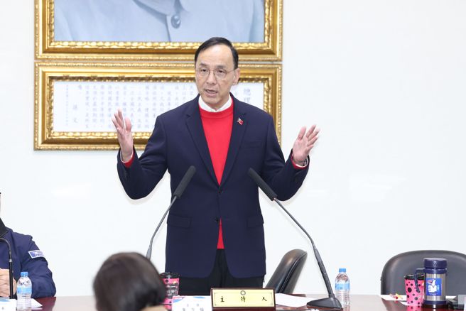 国民党5日举行中常会，党主席朱立伦（见图）在会上表示，新会期是「民生会期」，要智库、党团一切以民生为主轴。（杜宜谙摄）