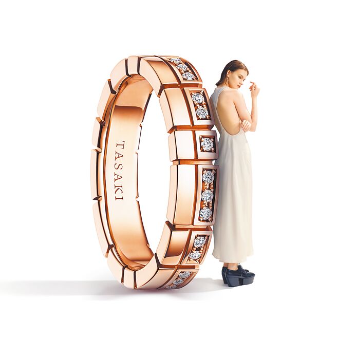 TASAKI的PIANO系列戒指风格百搭，男女皆宜。（TASAKI提供）