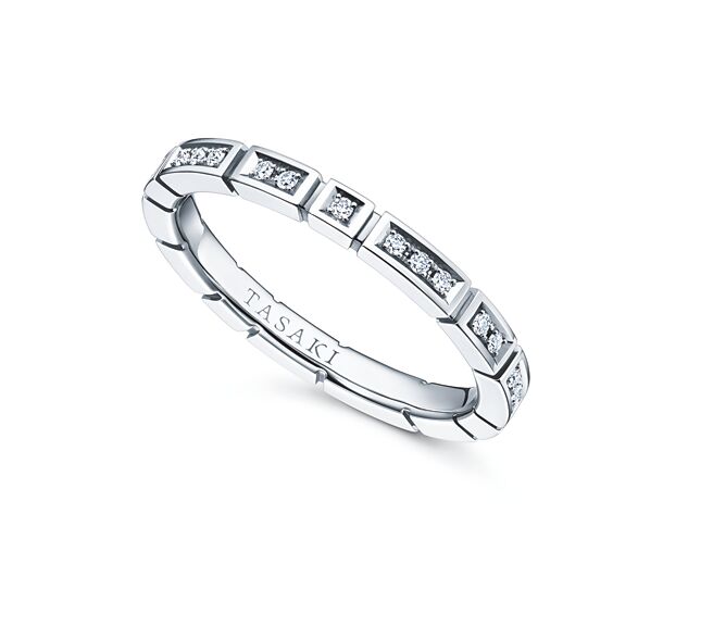 TASAKI的PIANO Full Eternity铂金钻石戒指，11万2000元。（TASAKI提供）