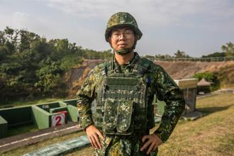 義務役入伍訓練手榴彈實彈投擲 轉服志願役精進專業為國奉獻