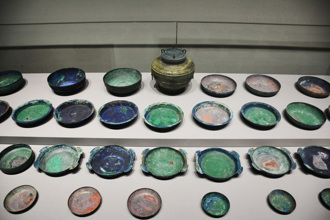 餐具版俄羅斯娃娃！戰國時期24公分銅罐 驚藏59碗盤