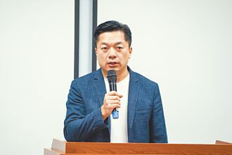 宜蘭 滿城封宇 民團啟動罷免綠委陳俊宇