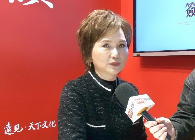 资深媒体人沈春华谈及大S病逝一事，难掩不舍。（图／王绍羽摄影）