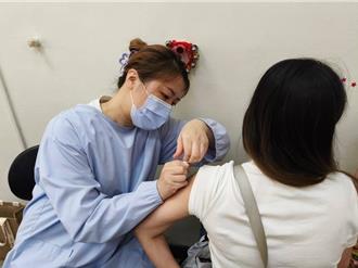 抢打流感疫苗！中市公费疫苗剩5000剂全留给这些人