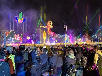 中台灣元宵燈會試燈好震撼 20米長女媧主燈首度「動起來」