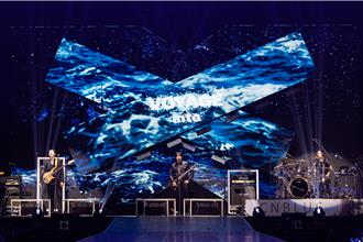 鄭容和腿傷動刀唱不了！CNBLUE高雄演唱會宣布延期