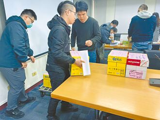 反制罷免連署達標 北中罷團送件