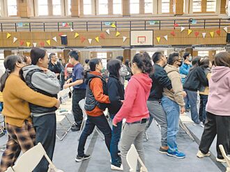 校园即刻救援 教职员学急救法