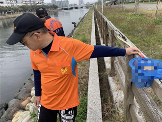 屍塊再現！高雄人魔分屍   撈獲10塊人體組織、裝屍袋