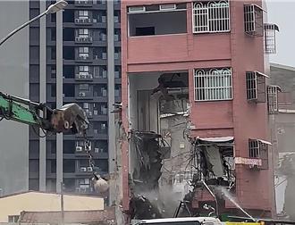 驚險！高雄工地違規「鐵球爆破式拆除」建管處開罰9萬勒令停工
