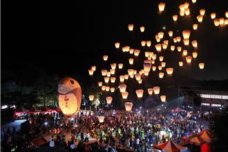 感慨台灣政局！侯友宜平溪天燈節願望「盼不要再有仇恨鬥爭」