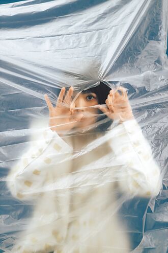 曹雅雯高雄开唱 兴奋喊「我回来了」