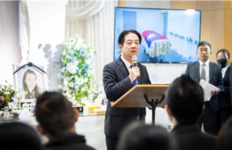 空军士官长被战机进气口吸入亡 赖清德颁旌忠状：永远以妳为荣