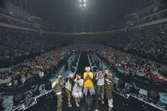 YOASOBI小巨蛋「中籤率60万分之1」！歌迷场外听漏音：面对现实