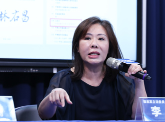 吳欣岱控李彥秀人在美國翻車 藍美女發言人PO關鍵照嗆：難怪選不上立委