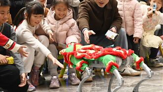 陸大省新春拚經濟 科技挑大梁