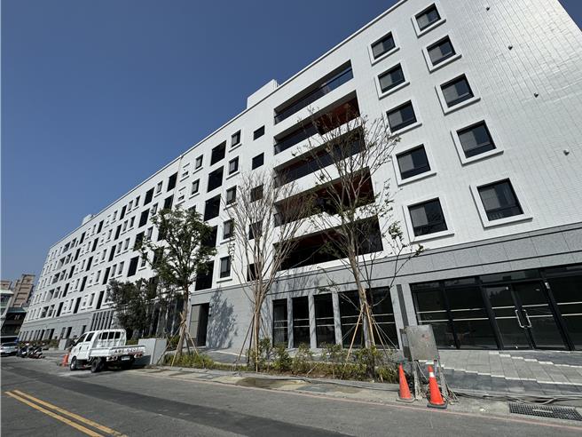 台南首批社宅即将开放招租，图为永康区「宜居成功」社宅。（曹婷婷摄）