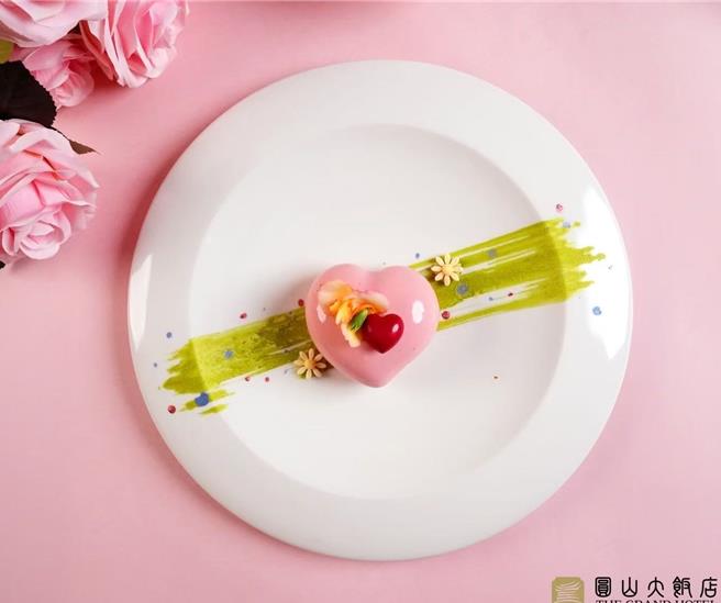 圆山用美食宠爱另一半，见证小俩口相恋的重要时刻，营造最浪漫的仪式感。（图／圆山大饭店）