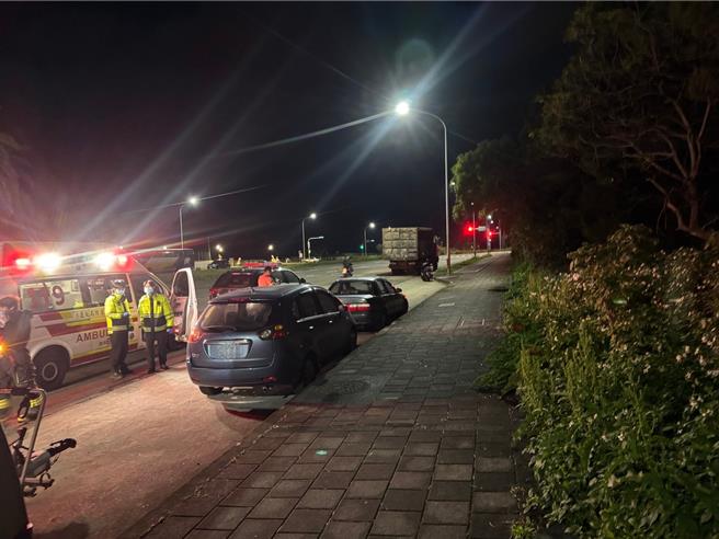 新北市淡水区晚间传出命案，1名男子陈尸车内。（警方提供）