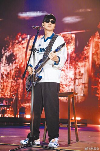 林俊傑懷抱姪女噴父愛