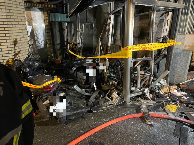 警消獲報趕抵救援，圖為現場畫面。（劉詠韻翻攝）