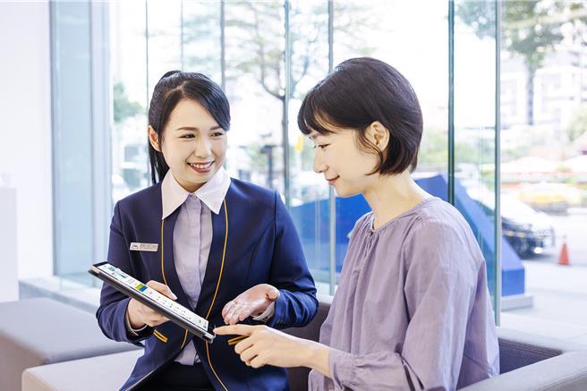 南山人寿透过大数据持续优化理赔流程，并透过理赔后的温暖关怀与协助，帮助保户维持健康。(南山人寿提供／洪凯音台北传真)