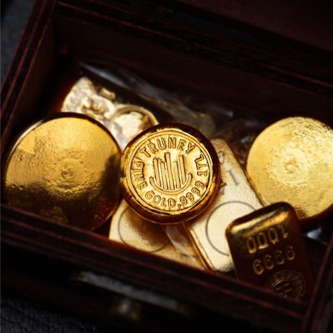 避險王黃金創新高要跟嗎？ 施羅德投信表示，地緣政治才開始，中長線利多可期 。(資料照／洪凱音台北傳真)