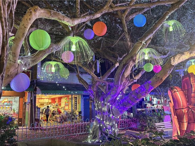 台湾灯会大溪灯区2月12日开幕，交通管制用路人留意。(大溪警分局提供／吕筱蝉桃园传真)