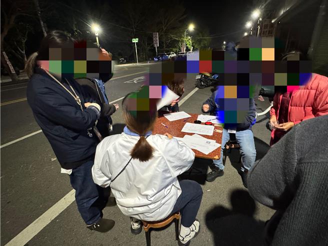 彰化「罢免缺衣不可罢免团」推动罢免国民党籍立委谢衣凤，领衔人陈世雄表示，第一阶段连署已达标。（陈世雄提供／叶静美彰化传真）