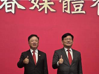 拚營收獲利雙成長 中華電簡志誠：蛇年衝兆元市值