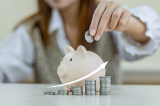 台股長抱首選：2原因0050勝006208 人氣網紅因「5個字」不投資海外標的