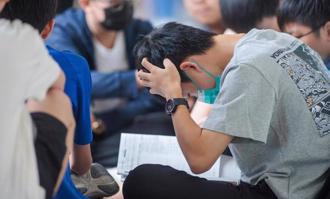 国中生模考校排第8「期末考变21名」妈超焦虑 律师神回