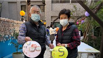 彩繪燈籠、猜燈謎 台北醫院歡慶元宵節