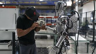 雙題材喊燒 14檔業績年月雙增