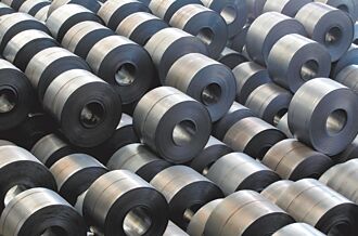 川普再揮刀 對鋼鋁加徵25％關稅