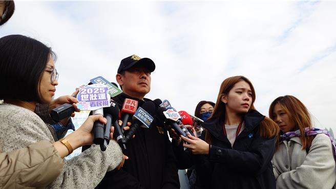 拥有30多年办案经歷的高雄市刑大技正林孝治透露，已于前镇运河口架设拦河渔网寻求突破。（任义宇摄）