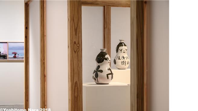 「跟着朦胧潮湿的一天去屏东」现场有奈良美智的陶器作品。（文化总会、屏东县政府提供／徐梓榕台北传真）