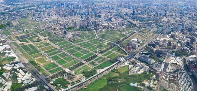 台中市政府宣布將於2月27日標售土地，引發綠營議員質疑，地政局長吳存金強調標售土地是為清償開發借貸。（示意圖／資料照片）