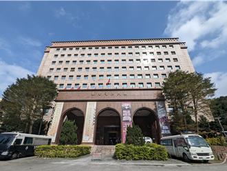 棒下出孝子？女子狠揍同居人小孩   法官认「非故意」却判拘役