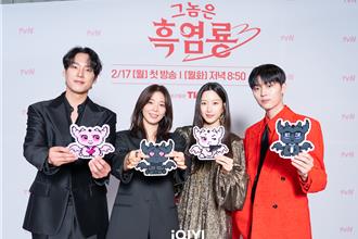 文佳煐網戀年下男「要對弟弟負責」！身分曝光竟是超帥上司