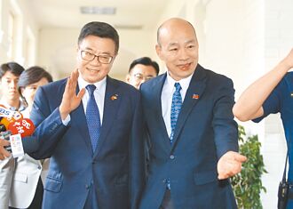 卓盼出席朝野協商 藍譏假惺惺