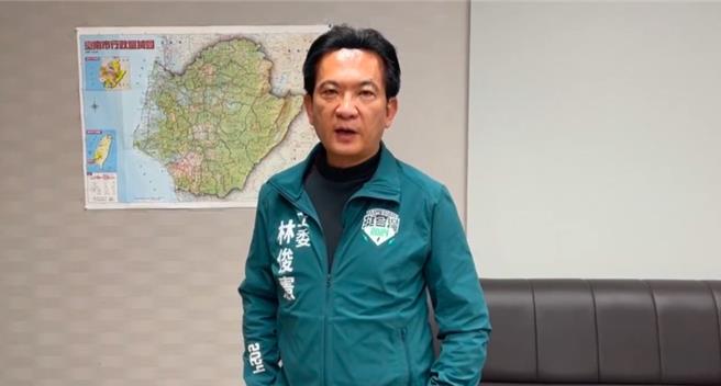 民进党立委林俊宪呼吁，公民团体辛苦进入完成两阶段，最后罢免决战投票，民进党无可迴避，他认为可以在论述方面，民进党51战队面对恶劣法案，可以提供资料论述来协助罢免行动。（林俊宪办公室提供／游念育台北传真）