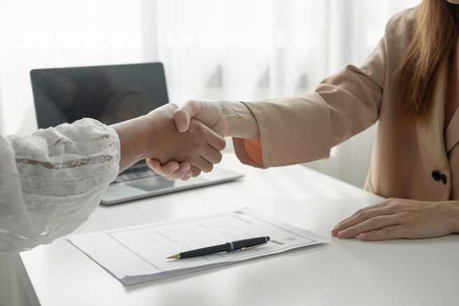 一家公司徵求能看见气场的人，开出时薪200至400元。（示意图：shutterstock／达志）