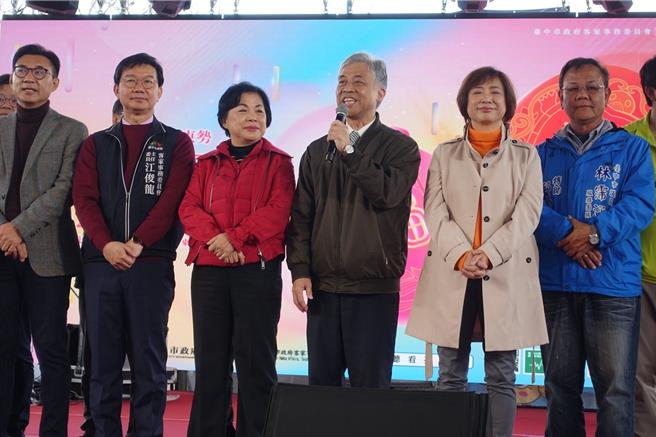 立法院副院长江启臣、立委杨琼樱、何欣纯、客委会副主委范佐铭、市府客委会主委江俊龙等人到场共襄盛举。（李京升摄）