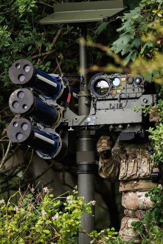 印度購入「星紋」人攜式防空飛彈 專擊殺無人機、直升機