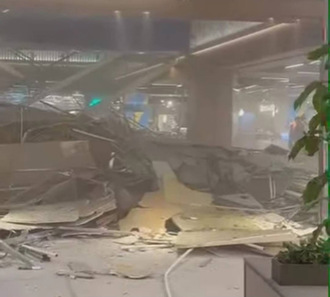 内部恐怖画面曝！台中新光三越美食街整层炸翻成一片废墟 