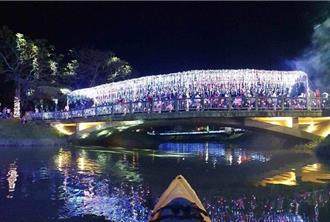 情人節浪漫來襲！五結鄉「蛇麼都有」 燈飾火舞點燃愛的氛圍