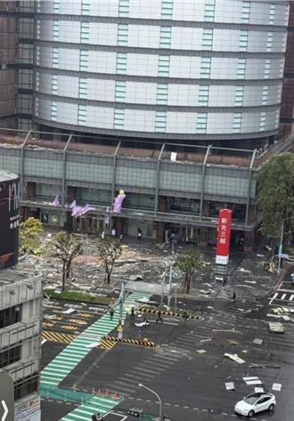 台中新光三越氣爆  總座吳昕陽：震驚傷痛「會負起責任」